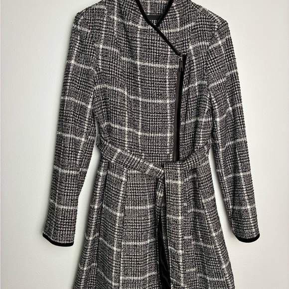 Women’s Guess Asymmetrical Mid-Length Dress Trench Coat - Picture 1 of 5